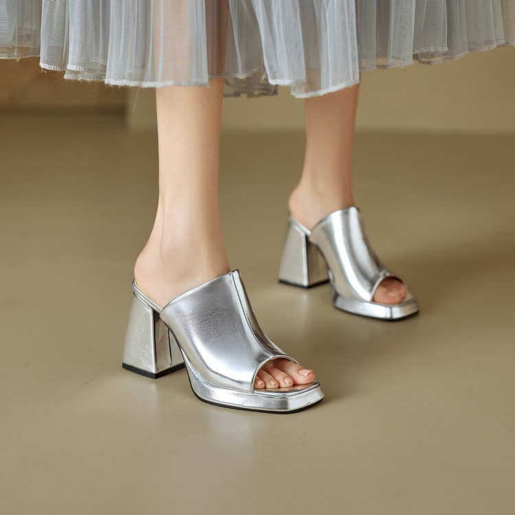ในฤดูร้อนปี 2026 รองเท้าส้นสูง - Women Fashion Simple บทวิจารณ์และราคา